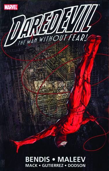 DAREDEVIL BY BENDIS & MALEEV TP ULT COLL 01