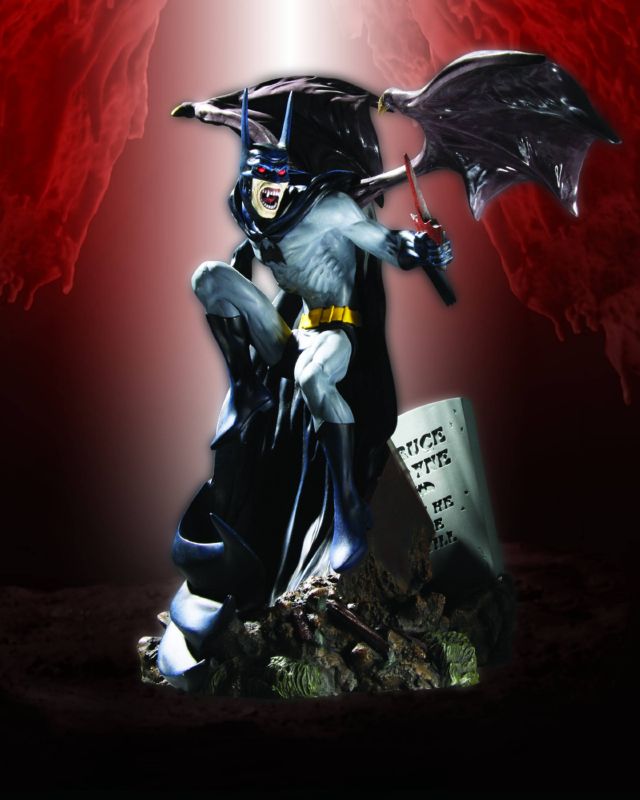 BATMAN VAMPIRE MINI STATUE (RES)