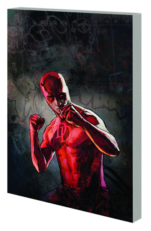 DAREDEVIL BY BENDIS & MALEEV TP ULT COLL 02