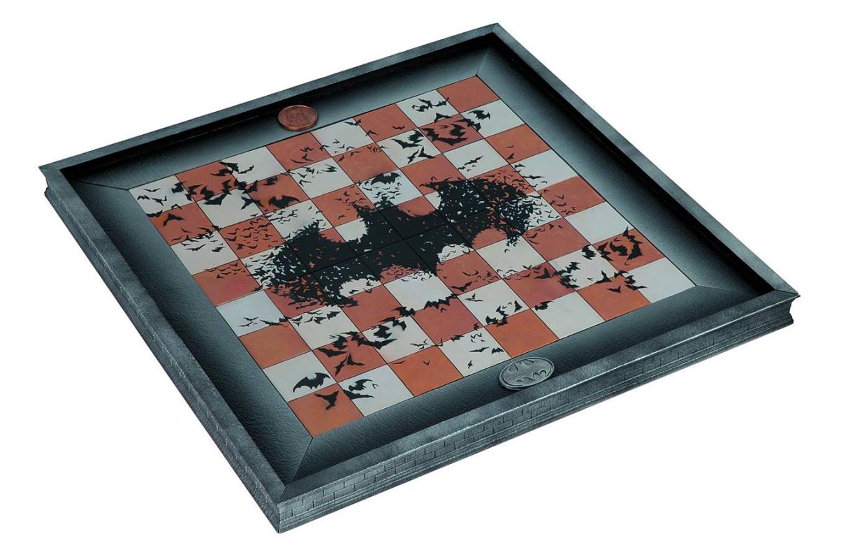 DC CHESS FIG COLL MAG CHESS BOARD