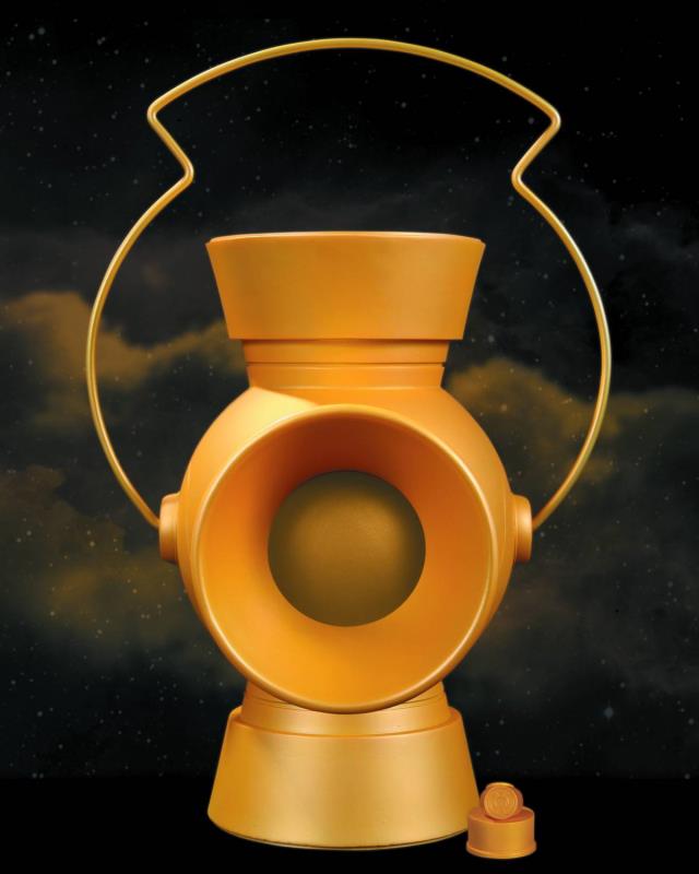 YELLOW LANTERN 1:1 POWER BATTERY PROP W RING