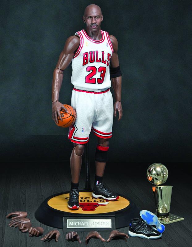 MICHAEL JORDAN REAL MASTERPIECE ACTION FIGURE #23 HOME VER (RES)