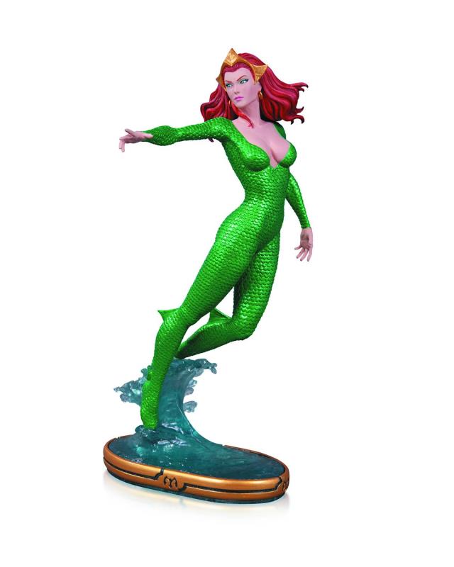 DC COMICS COVER GIRLS MERA STATUE