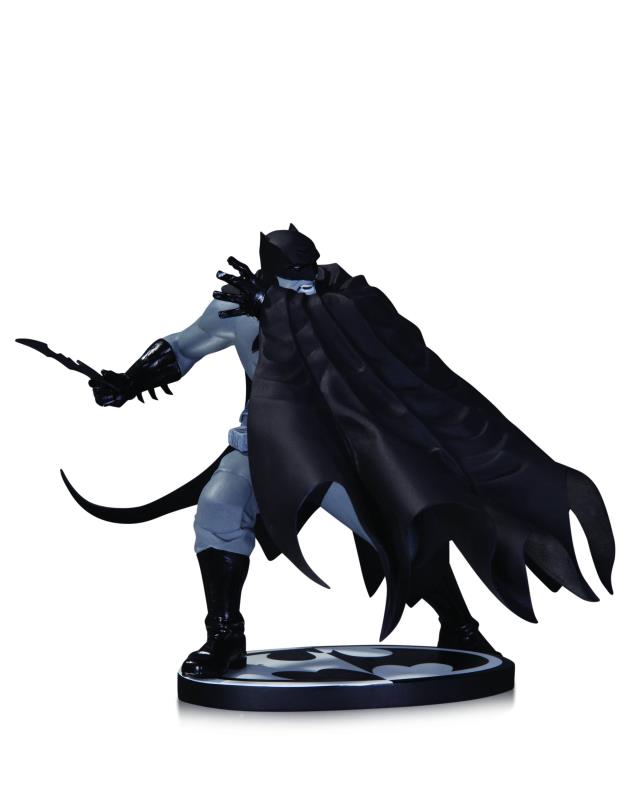 BATMAN BLACK & WHITE STATUE BY DAVE JOHNSON