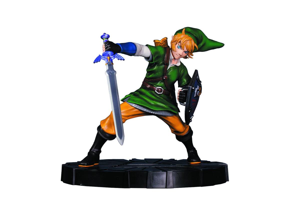 LEGEND ZELDA STATUE SKYWARD SWORD LINK