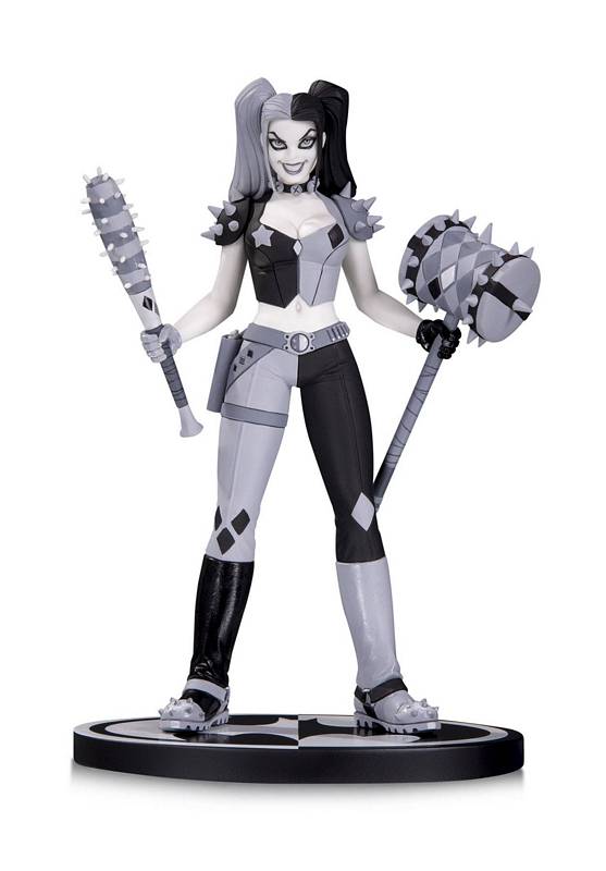 BATMAN BLACK & WHITE STATUE HARLEY BY AMANDA CONNER