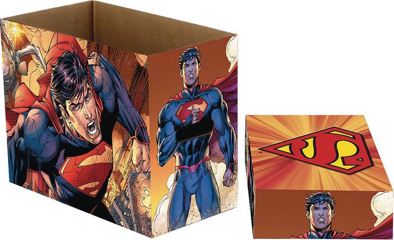DC COMICS SUPERMAN FLYING SHORT COMIC BOX