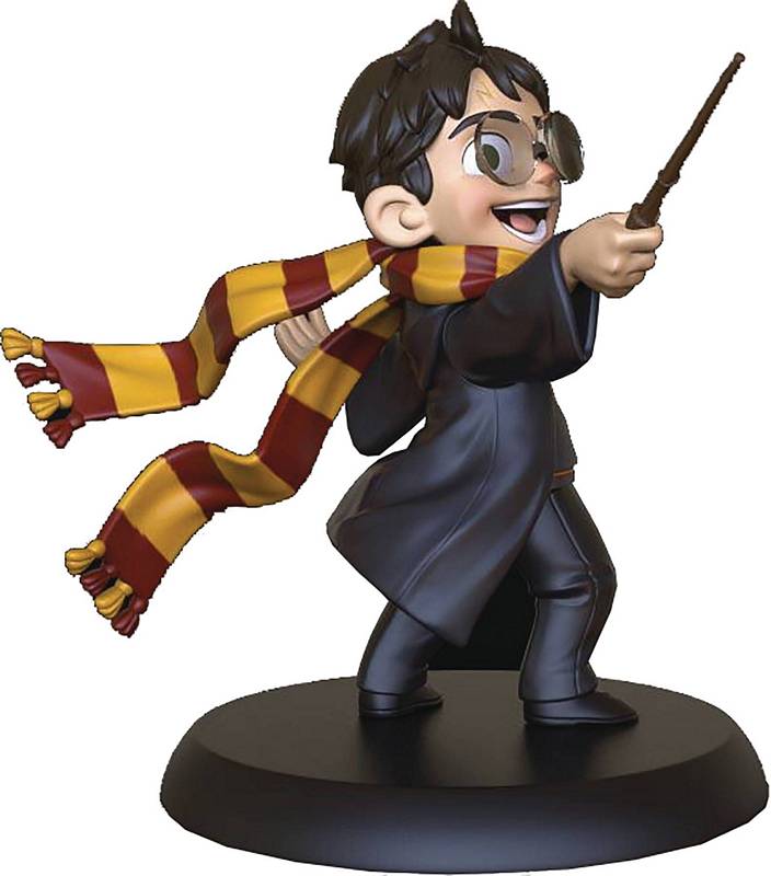 HARRY POTTER HARRYS FIRST SPELL Q-FIG FIGURE