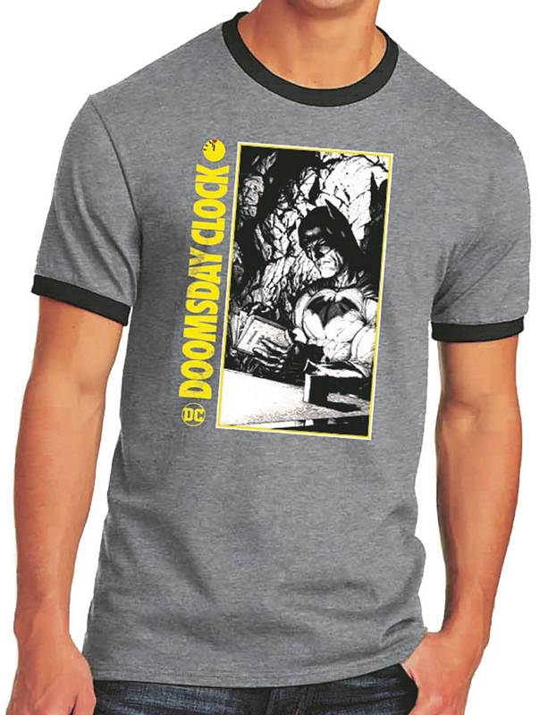 BATMAN DOOMSDAY CLOCK RINGER T-SHIRT XXL