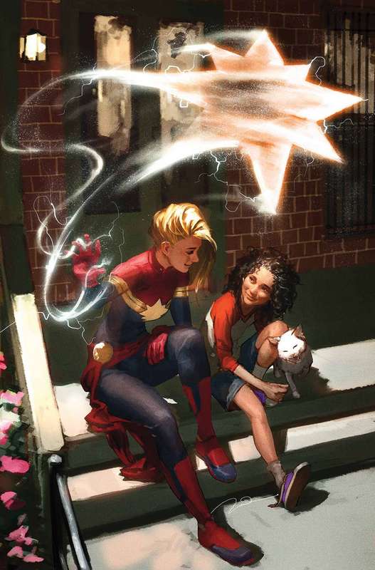AVENGERS #15 PAREL CAPTAIN MARVEL VARIANT