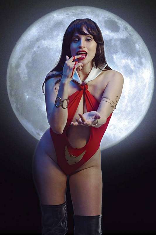 VAMPIRELLA DEJAH THORIS #5 40 COPY VAMPI COSPLAY VIRGIN VARIANT