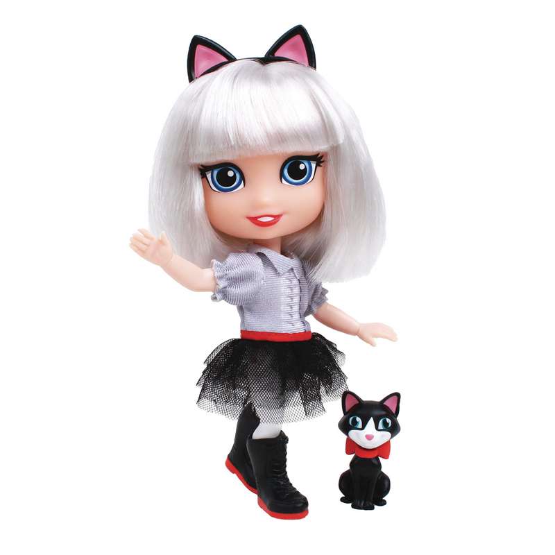 FOR KEEPS PARIS GIRL WITH CUPCAKE KEEPSAKE 5IN ACTION FIGURE